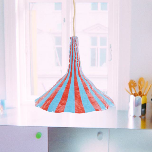 DOODLE PENDANT / LARGE / RED & LIGHT BLUE