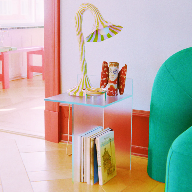 DOODLE TABLE LAMP / OLIVE OIL & LIGHT LAVENDER