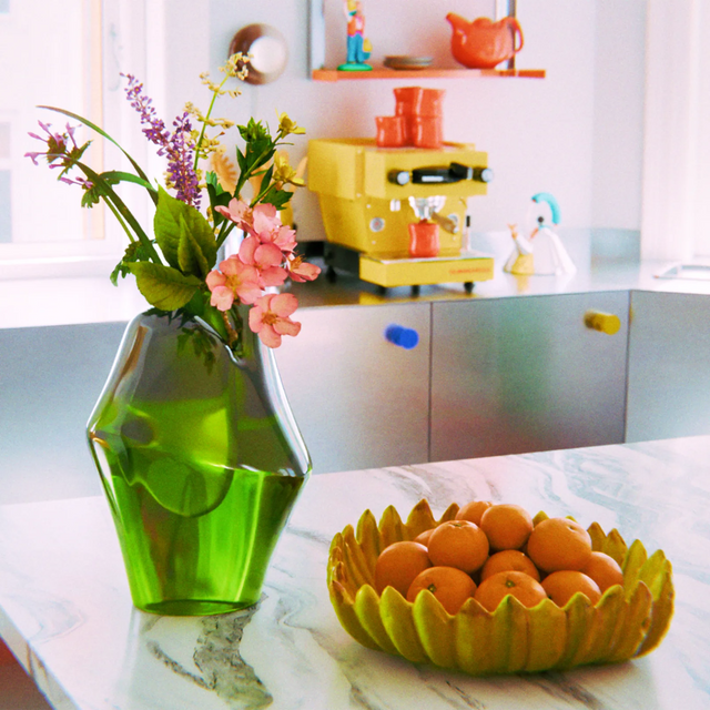 LIPS VASE / GREEN