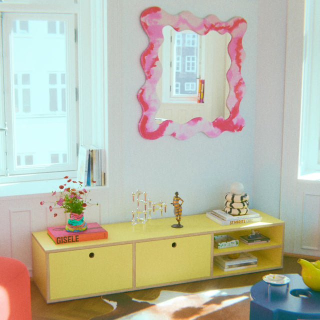 LOWBOARD / BUTTER YELLOW