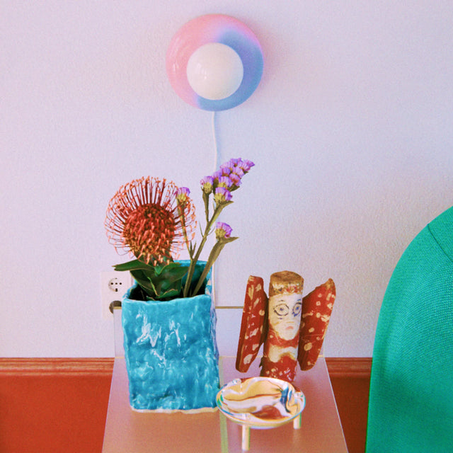 WALL LAMP / LIGHT BLUE & PINK
