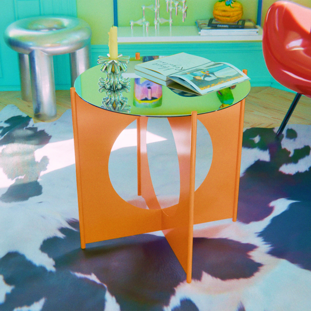 O+ TABLE / ORANGE & SILVER